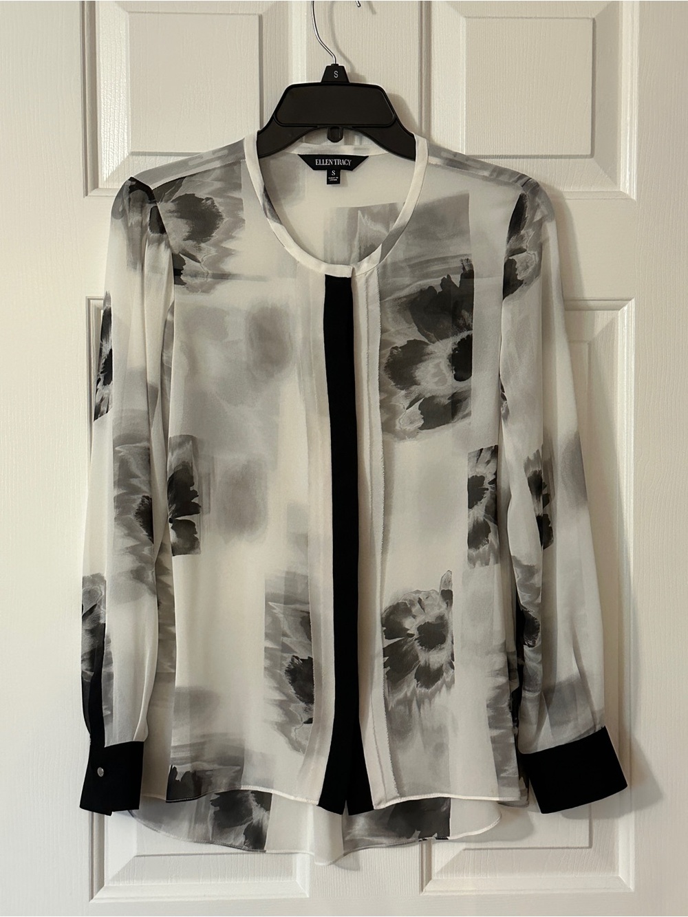 Ellen Tracy Black & White Sheer Floral-Print Blouse